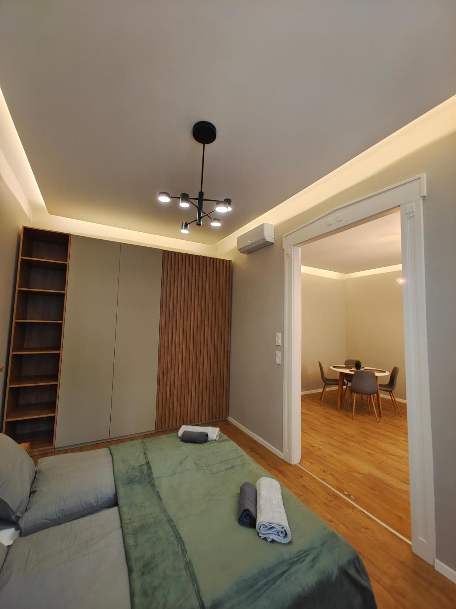 City Center 2, Cozy And Modern 2Br In The City Center Budapeste Exterior foto