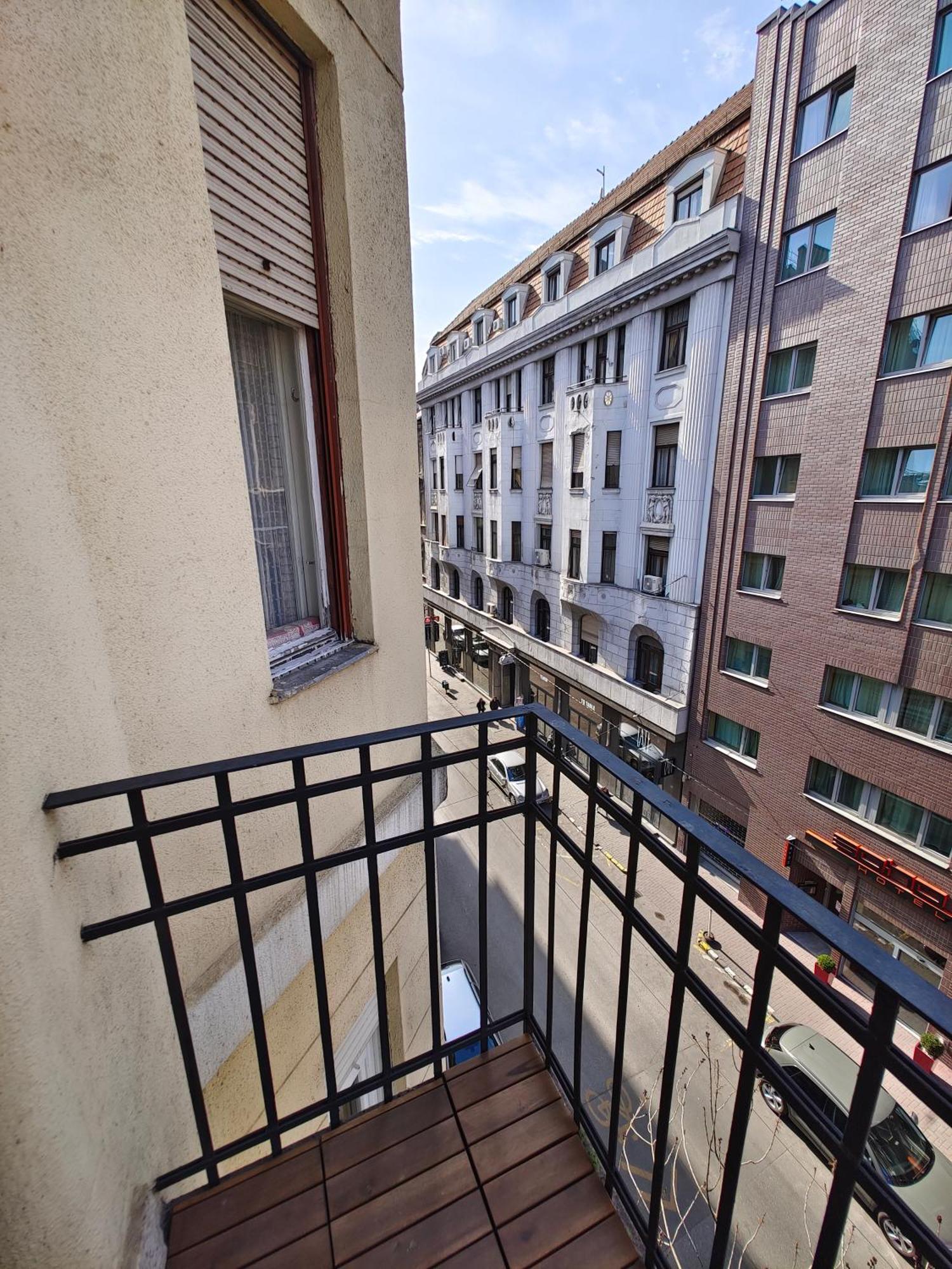 City Center 2, Cozy And Modern 2Br In The City Center Budapeste Exterior foto