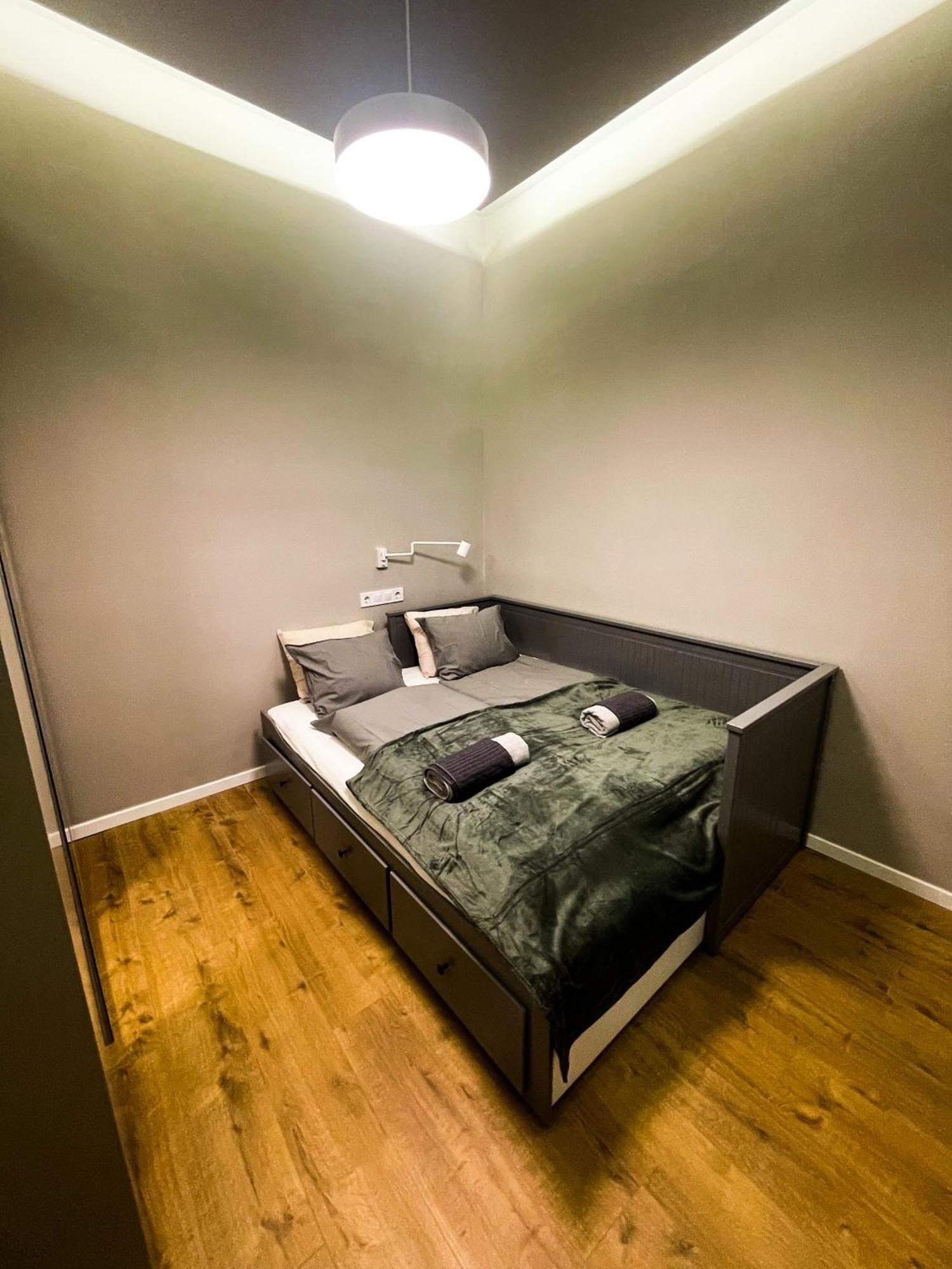 City Center 2, Cozy And Modern 2Br In The City Center Budapeste Exterior foto